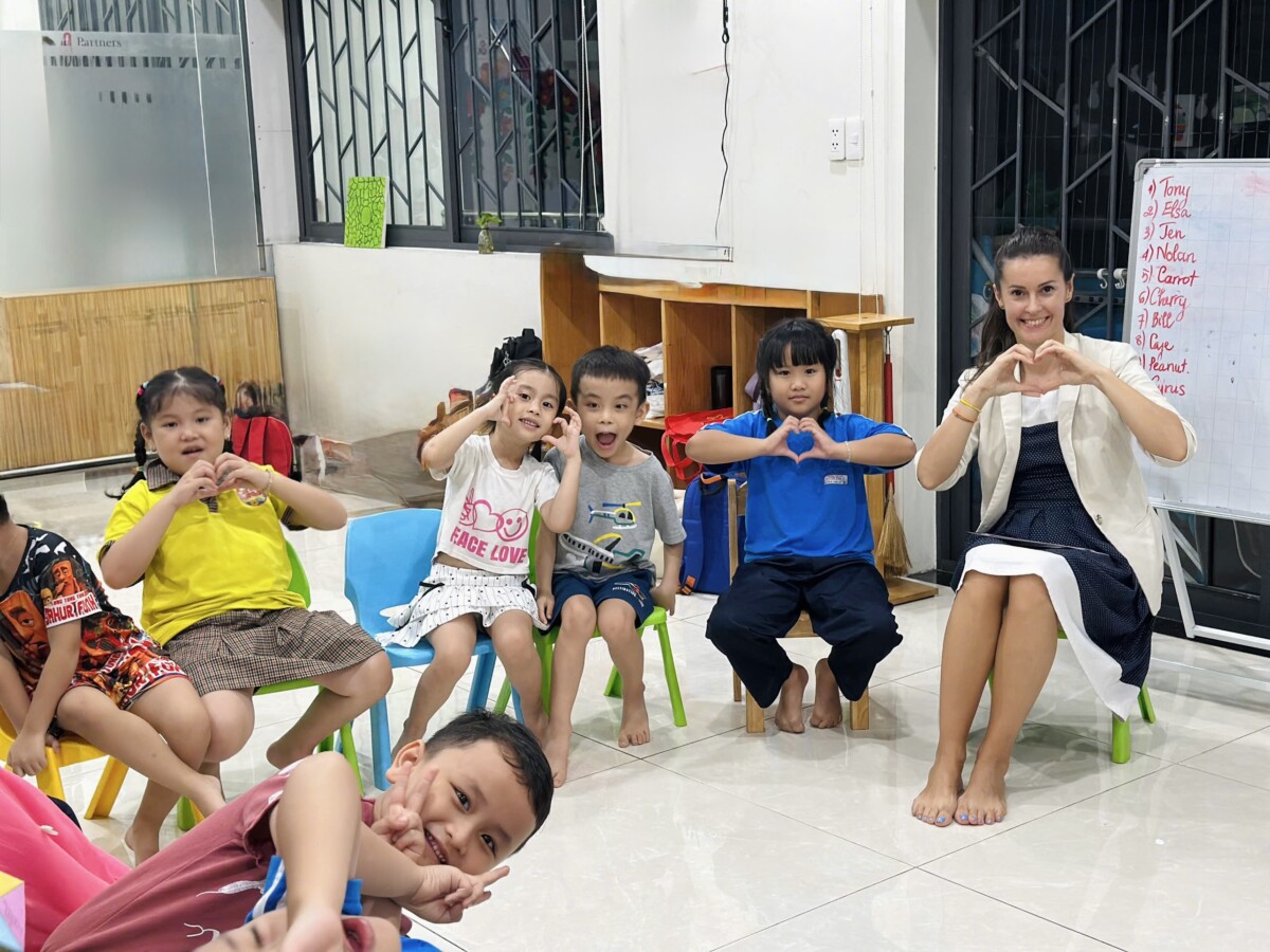 trò chơi học tiếng Anh cho bé
